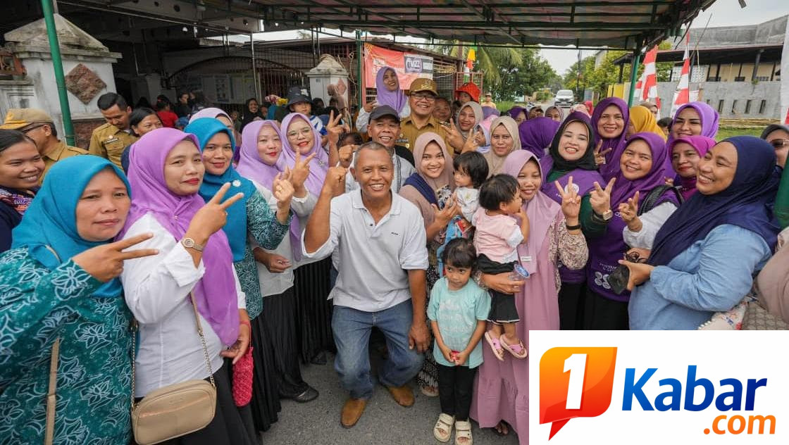 KABARKILAT Asri Ludin Tambunan Tinjau Pelaksanaan Program 3B, Perkuat Kolaborasi SPPG dan KDMP Sukseskan MBG di Sunggal-Deli Serdang